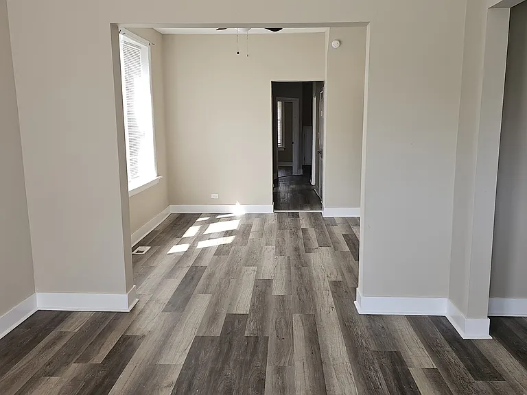 1316 S Springfield Ave #1 — Photo 2
