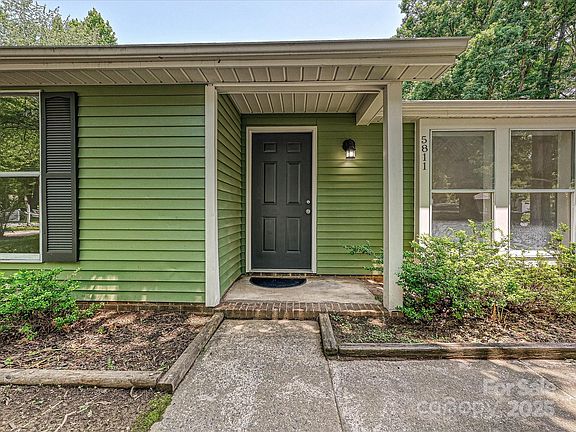 2nd image of 5811 Rock Hollow Dr
