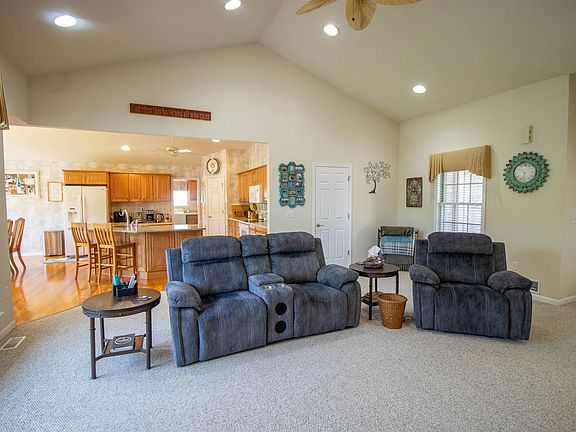 5th image of 2539 Rushbrook Dr