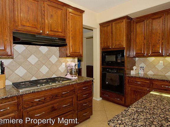 4th image of 5507 Alexandrine Ct
