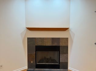 3817 N Milwaukee Ave Unit D, Chicago, IL 60641