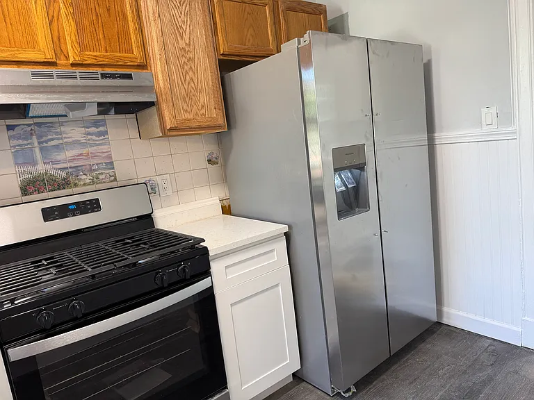 410 Willow St — Photo 8