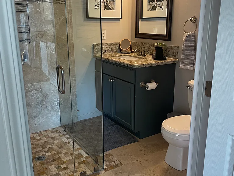467 Parkwood Ln — Photo 8