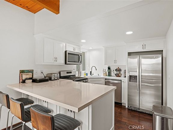 5th image of 1803 Nob Hill Dr