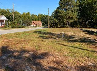 498 Longfellow St, Fuquay Varina, NC 27526