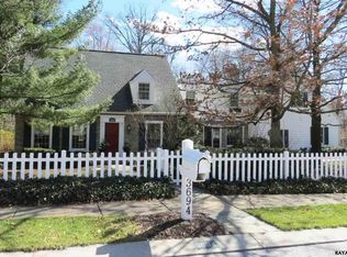 3694 Pleasant Valley Rd, York, PA 17406