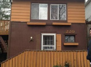 220 Olden Ave, Akron, OH 44319