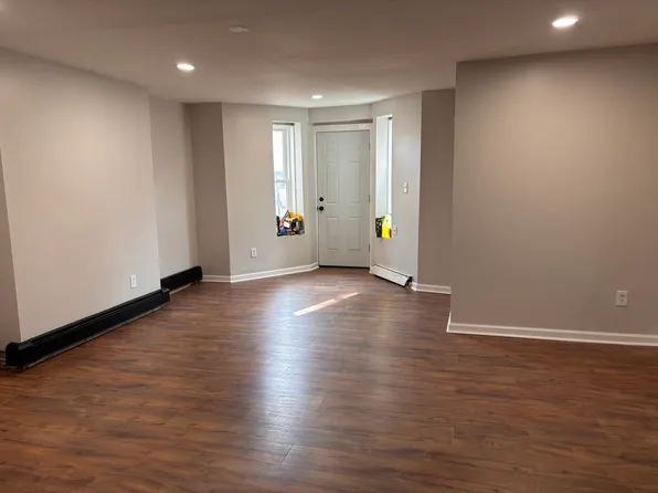 427 Clinton Ave #1, Albany, NY 12206