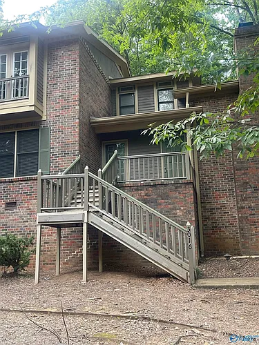 3016 Live Oak Ln SW Photo 1