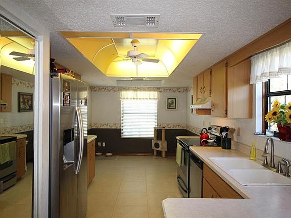5th image of 105 Sawtooth Ln