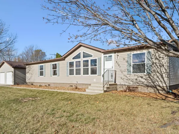 3751 Blossom St NW, Rochester, MN 55901