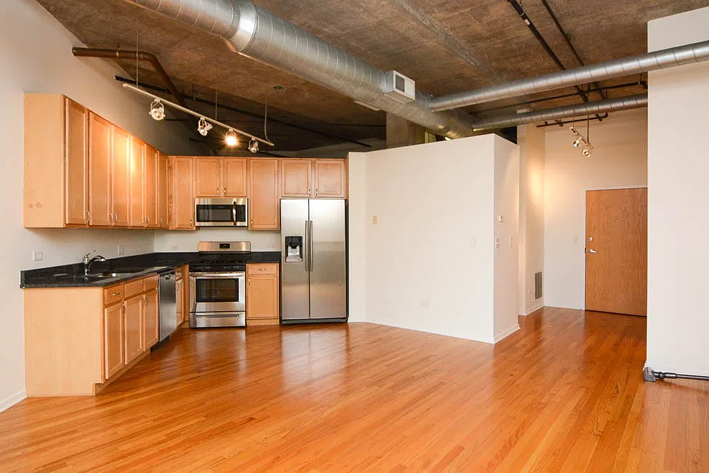 2 bed, 1200 sqft, $3,000 — Photo 1
