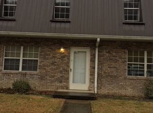 102 Rolling Acres #C, Winfield, WV 25213