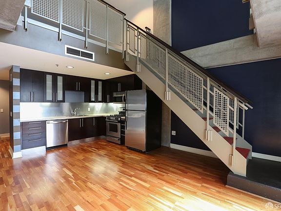 3rd image of 200 Brannan St APT 125