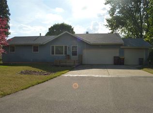 8404 Scott Ln, Machesney Park, IL
