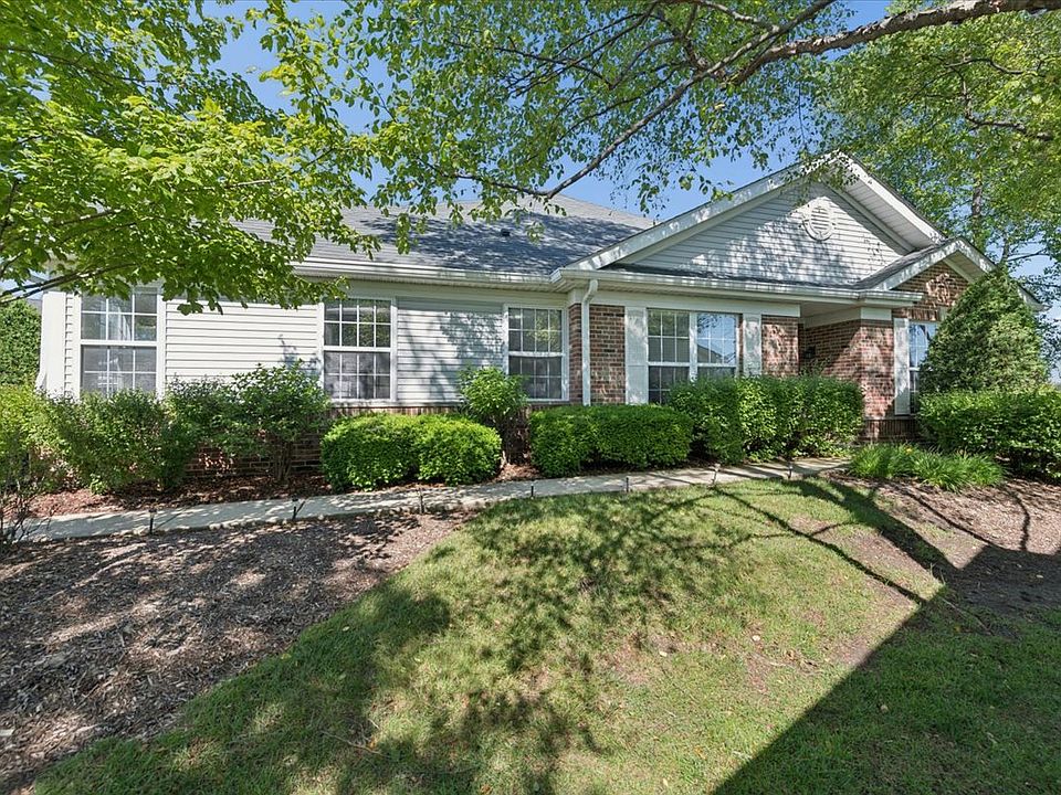1st image of 21102 W Cypress Ct