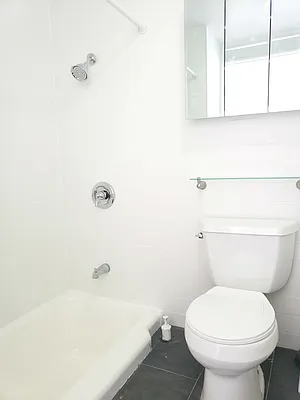 Rented by Nest Seekers International | media 2