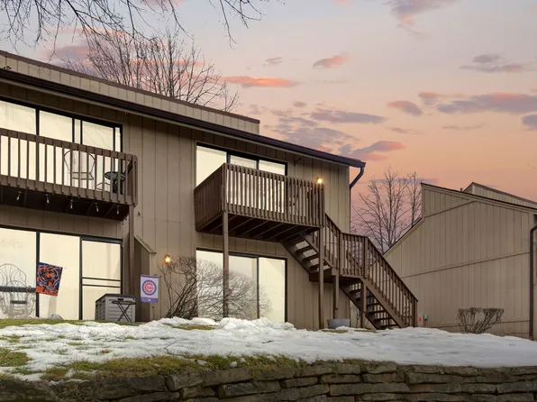 37 Bermuda Colony APT 7, Fox Lake, IL 60020