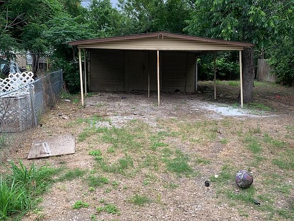 4th image of 2122 CINCINNATI AVE