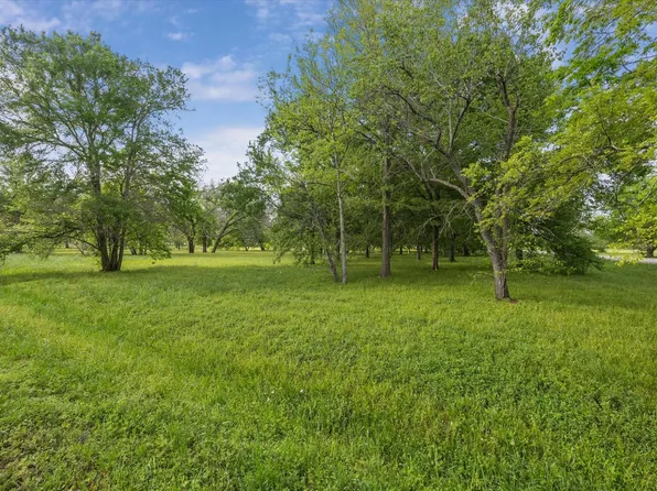 LOT 7 Wagon Rd, Wallis, TX 77485