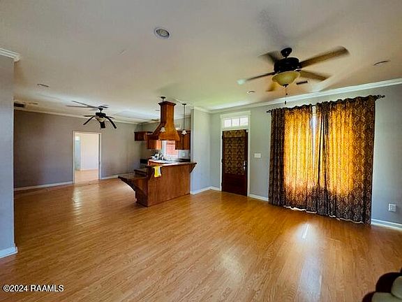 4th image of 249 Belmont Dr