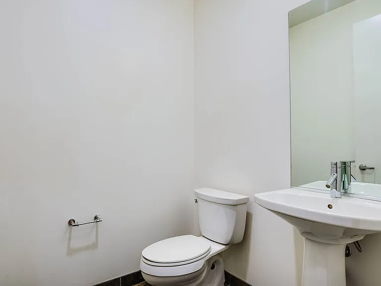 3223 W 6th St #207 — Photo 7