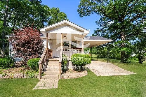 18610 Crystal Valley Rd Photo 1