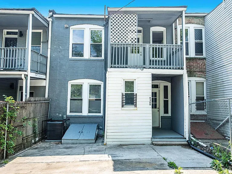 3324 Gwynns Falls Pkwy — Photo 16