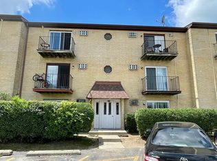 4121 Bonhill Dr UNIT 1A, Arlington Heights, IL 60004