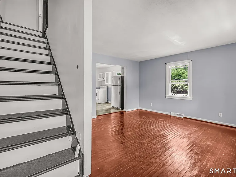 591 Pearl Harbor St — Photo 2