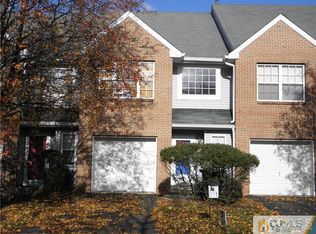 267 Shady Oak Ct #267, Piscataway, NJ 08854