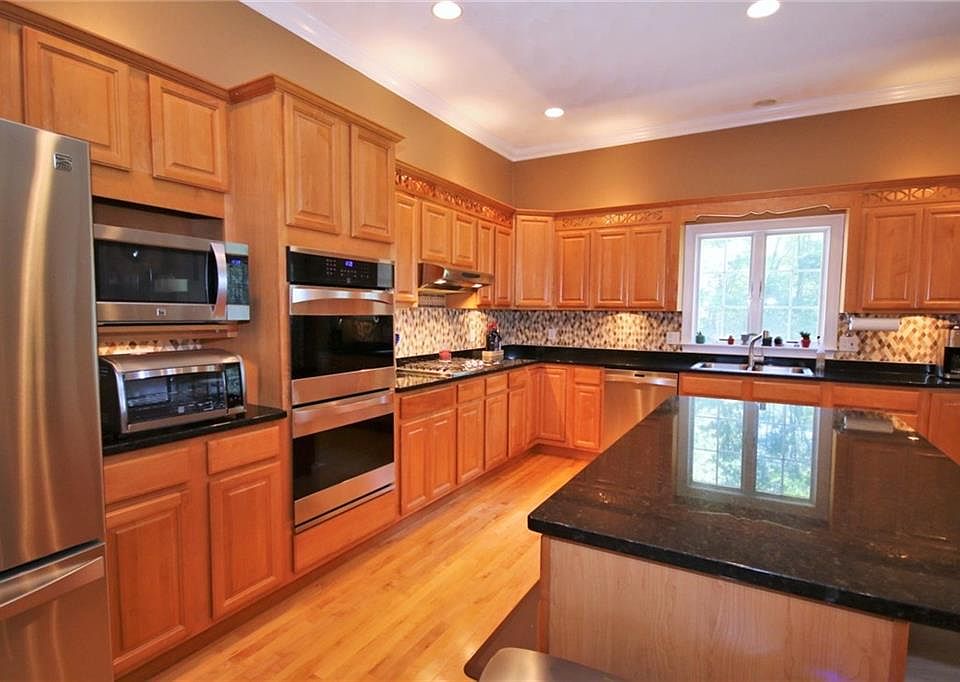 23 Pound Rd, Cumberland, RI 02864 Zillow