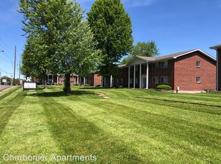 1955 Charbonier Rd APT 3, Florissant, MO 63031