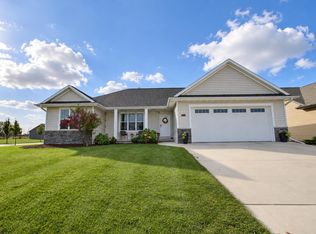 3188 Enchanted Court, Green Bay, WI 54311