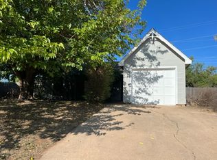 33 Shady Brook Cir, Abilene, TX 79605