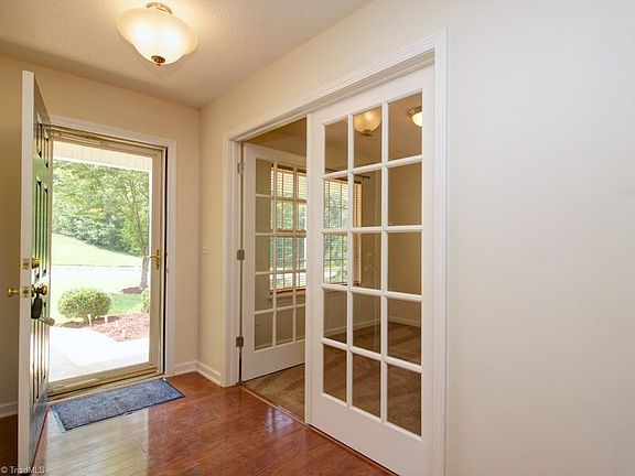 4th image of 107 Kinnley Ct