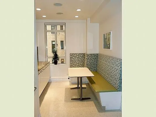 Sold by Stribling | media 3