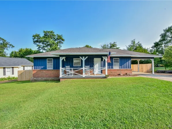 2715 Stone Hts, Northport, AL 35476