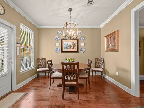 2907 Magazine Dr, Baton Rouge, LA 70816