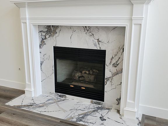5th image of 2664 Prestwick Dr