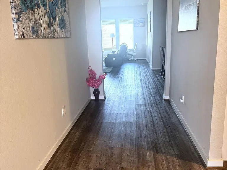 3803 Ryans Rock Ct — Photo 3