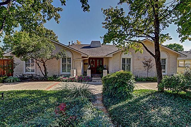 1st image of 12540 Lochmeadows Dr
