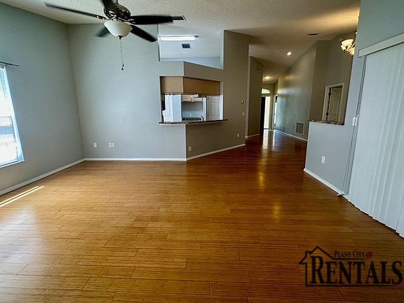 2nd image of 4708 Bloom Dr