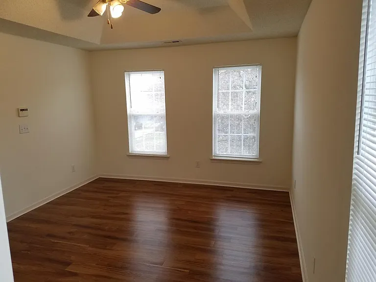 9025 Blueshot Ct — Photo 17