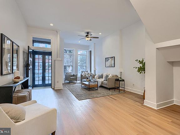 3rd image of 2118 Bolton St