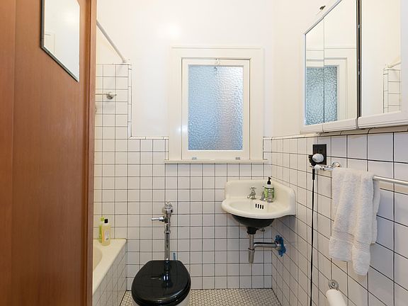 4th image of 5121 1/2 Eagle Rock Blvd #B
