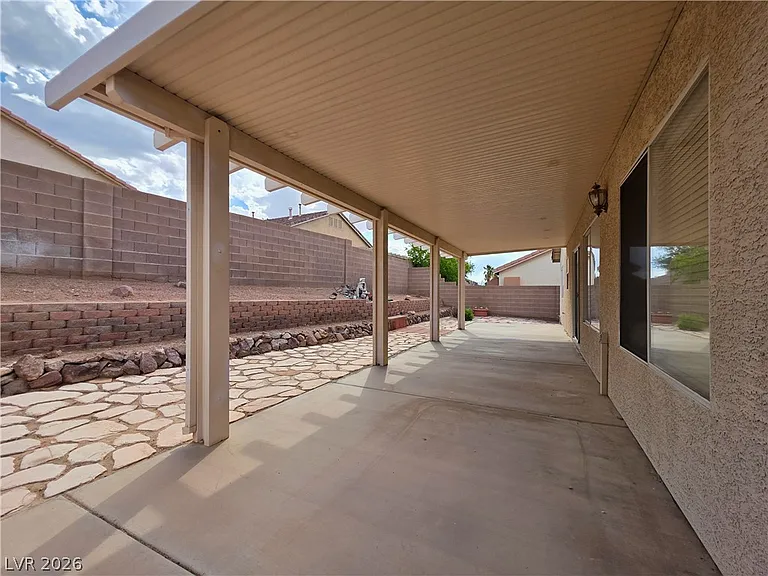 1037 Blue Lantern Dr — Photo 42