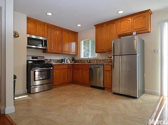 4th image of 2505 Northglen St