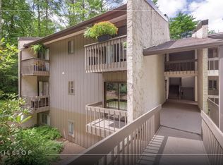 Hilltop, Sapphire, NC 28774