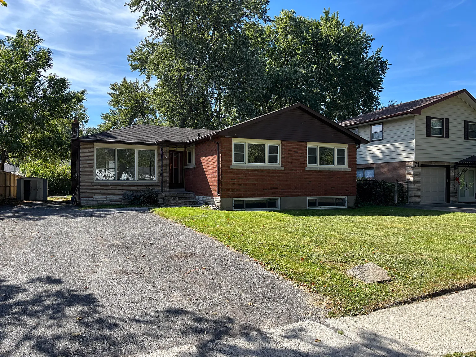 69 Summit Avenue, Lower Unit, Welland — Photo 1